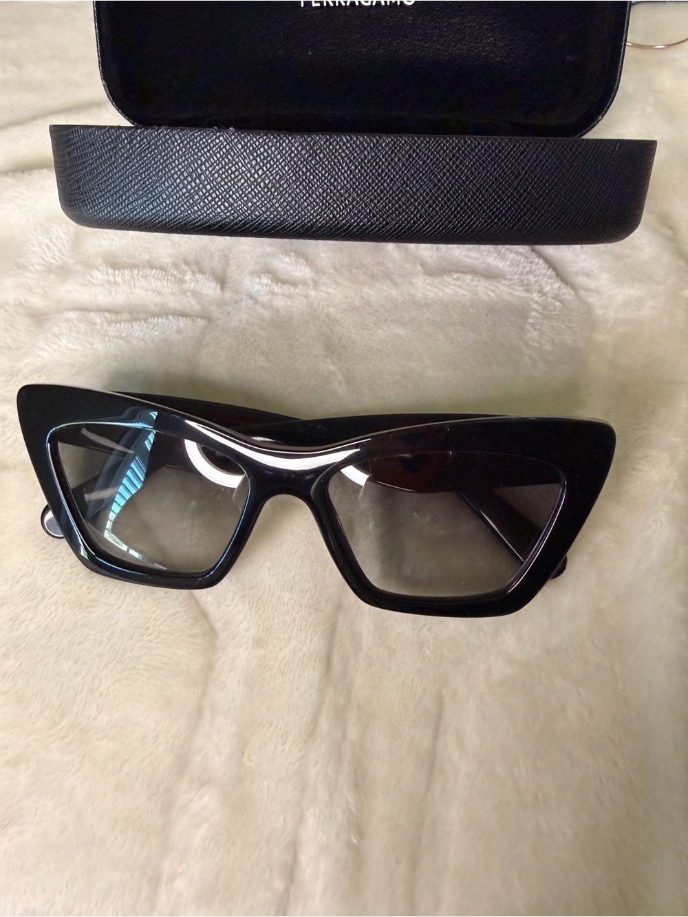 New Salvatore Ferragamo Black Angular Cat-Eye Sunglasses